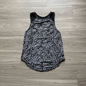 Lululemon Tank Top Women 6 Black Running Training Gym Active Adult